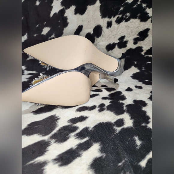 Good American Cinder-F**king-Rella Pump - Picture 9 of 9